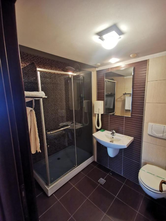 Hotel Severus Zalău Exterior foto
