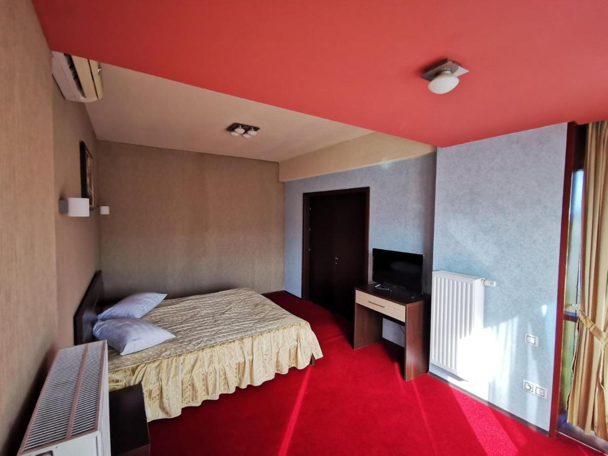 Hotel Severus Zalău Exterior foto